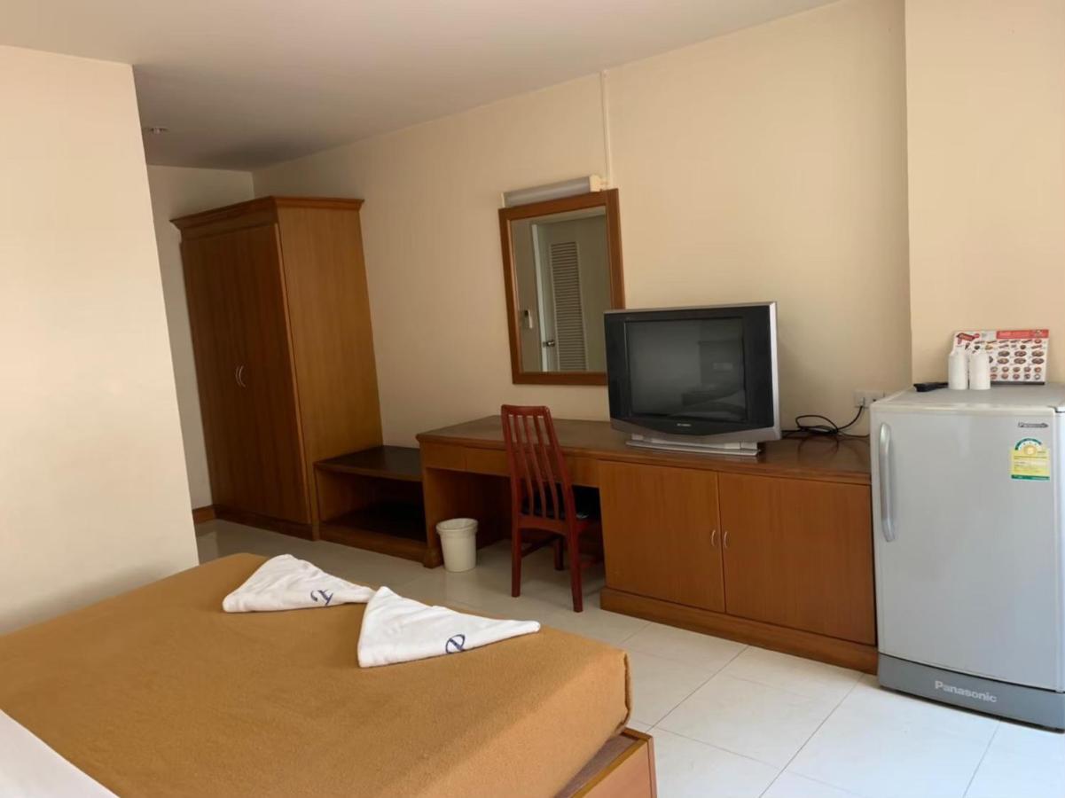 Pat Place Apart otel Chiang Mai Dış mekan fotoğraf
